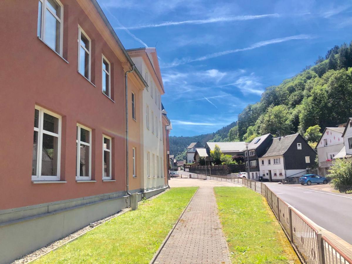 Ferienwohnung 1 Alte Schule F. Froebel Oberweißbach Exterior foto